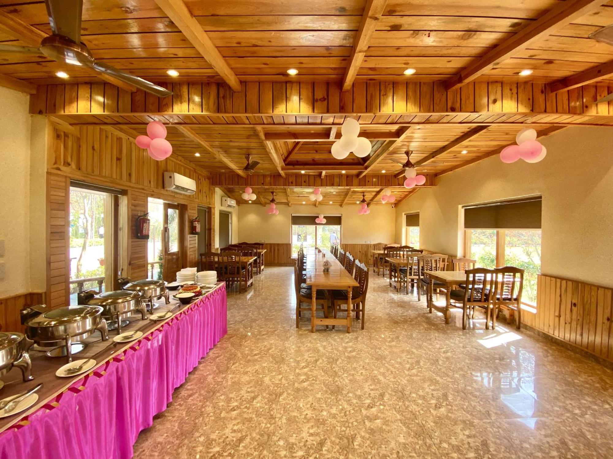 Corbett Bungalow , Jim Corbett Ramnagar  Exteriér fotografie